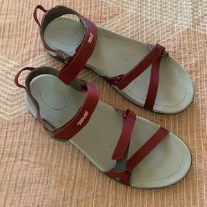 Women’s Teva Sandals